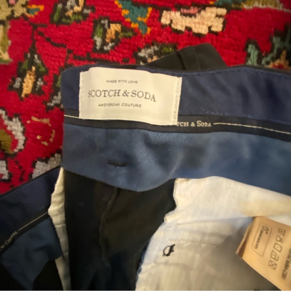 Bundle of 4 scotch and soda and club Monaco men’s slim leg chinos - Picture 5 of 9